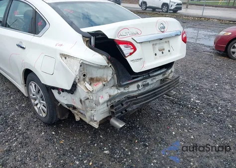 2017 Nissan Altima 2.5 S z USA, uszkodzony, nr VIN 1N4AL3AP1HC189170